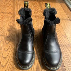 Doc Martens Chelsea Boot Faux Fur 7 Black